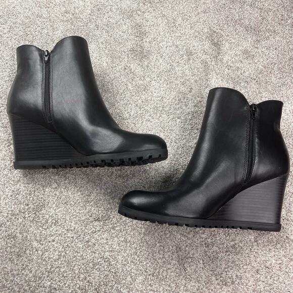 New, Unisa Cela Black Wedge Bootie size 11 - Picture 6 of 8
